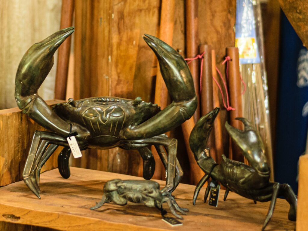 Handcrafted bronze & brass figurines and ornaments | Stonerage Broome